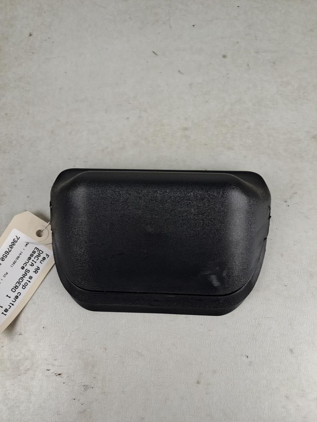Luce stop centrale DACIA SANDERO 1 Gasolina - 1