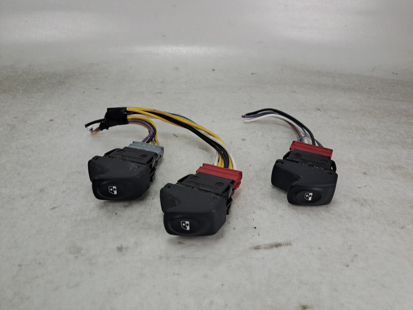 Interruttore lavacristalli anteriore sinistro RENAULT CLIO 2 PHASE 1 Gasolina - 1
