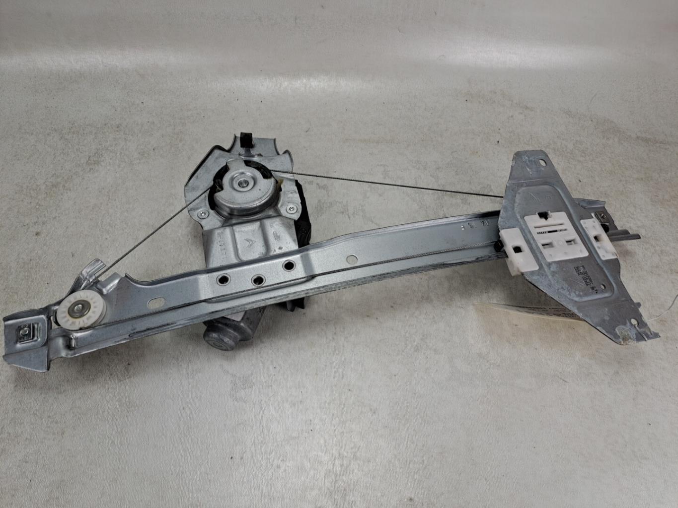 Alzacristalli elettrico posteriore sinistro CITROEN C3 2 PHASE 2 Gasolina - 1