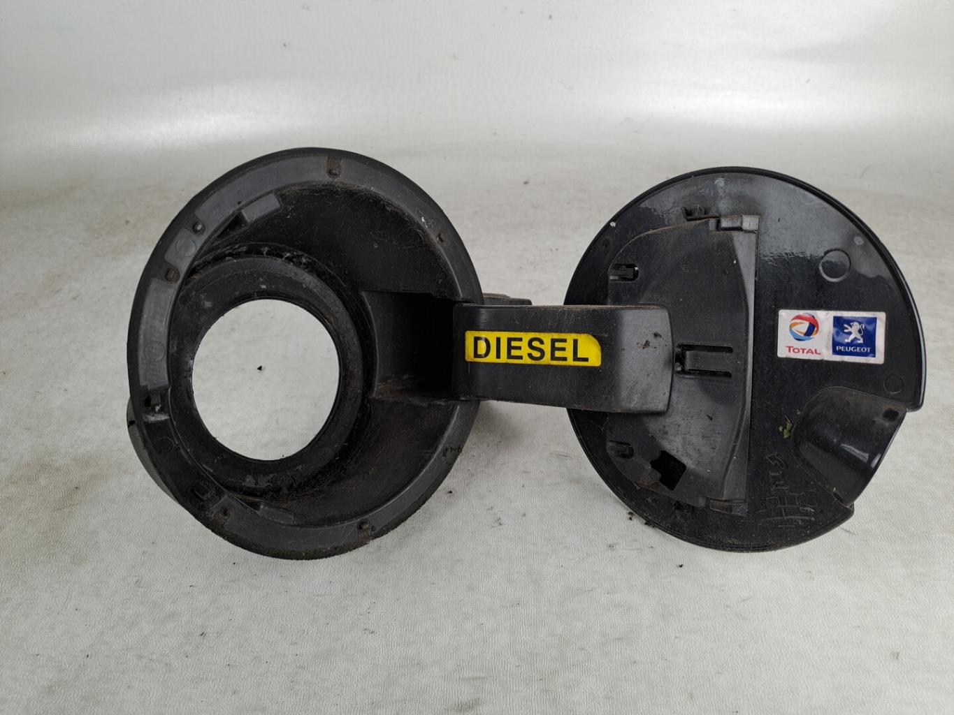 Trappe d'essence PEUGEOT 3008 1 PHASE 1 Diesel - 1