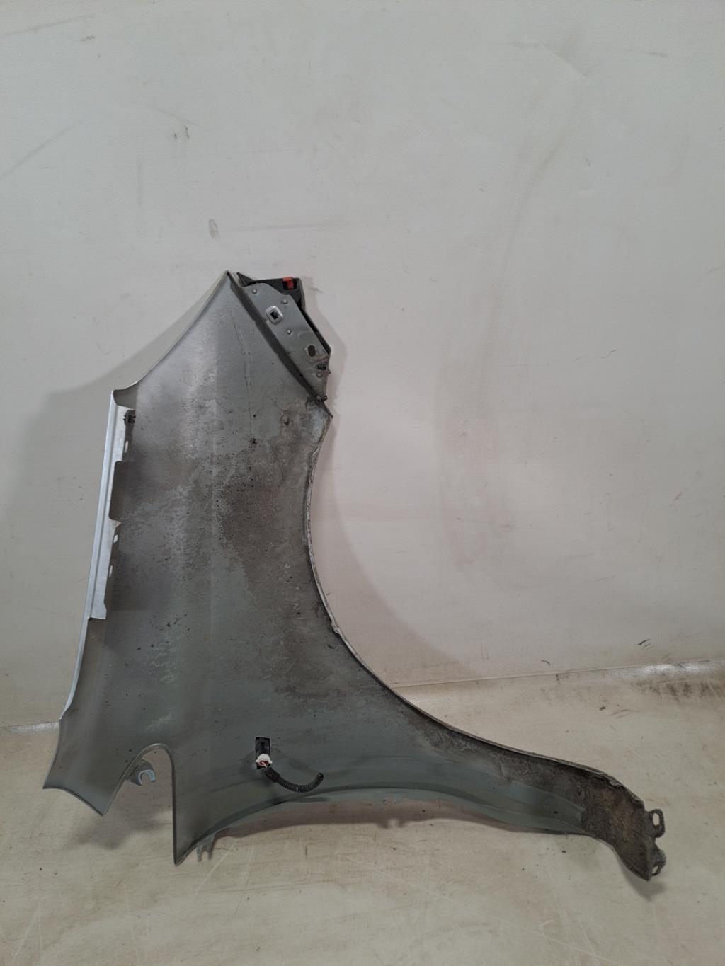 Aile avant gauche OPEL CORSA D PHASE 1 Diesel - 1