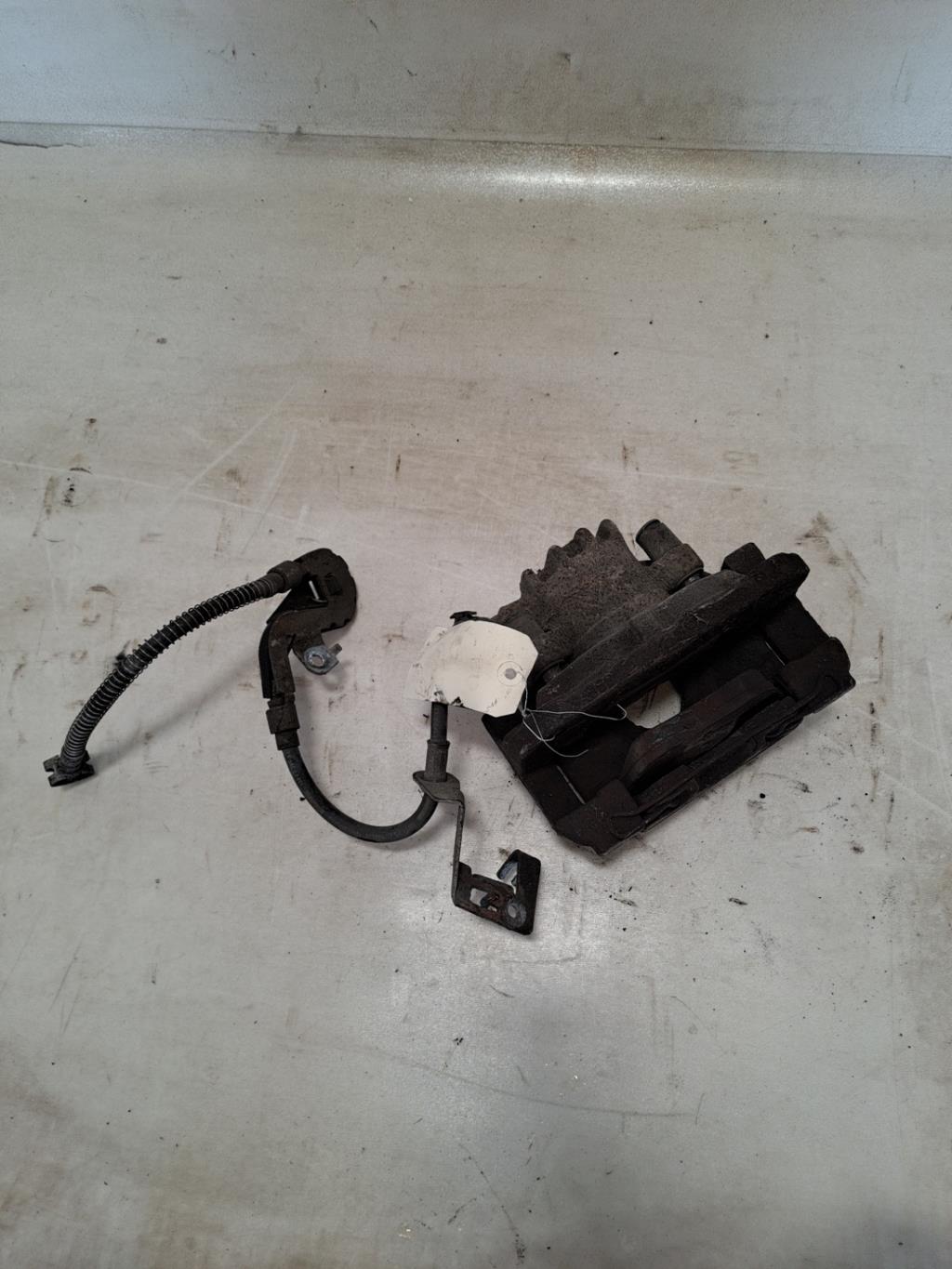 Pinza freni anteriore sinistra CITROEN C5 2 Gasolina - 1