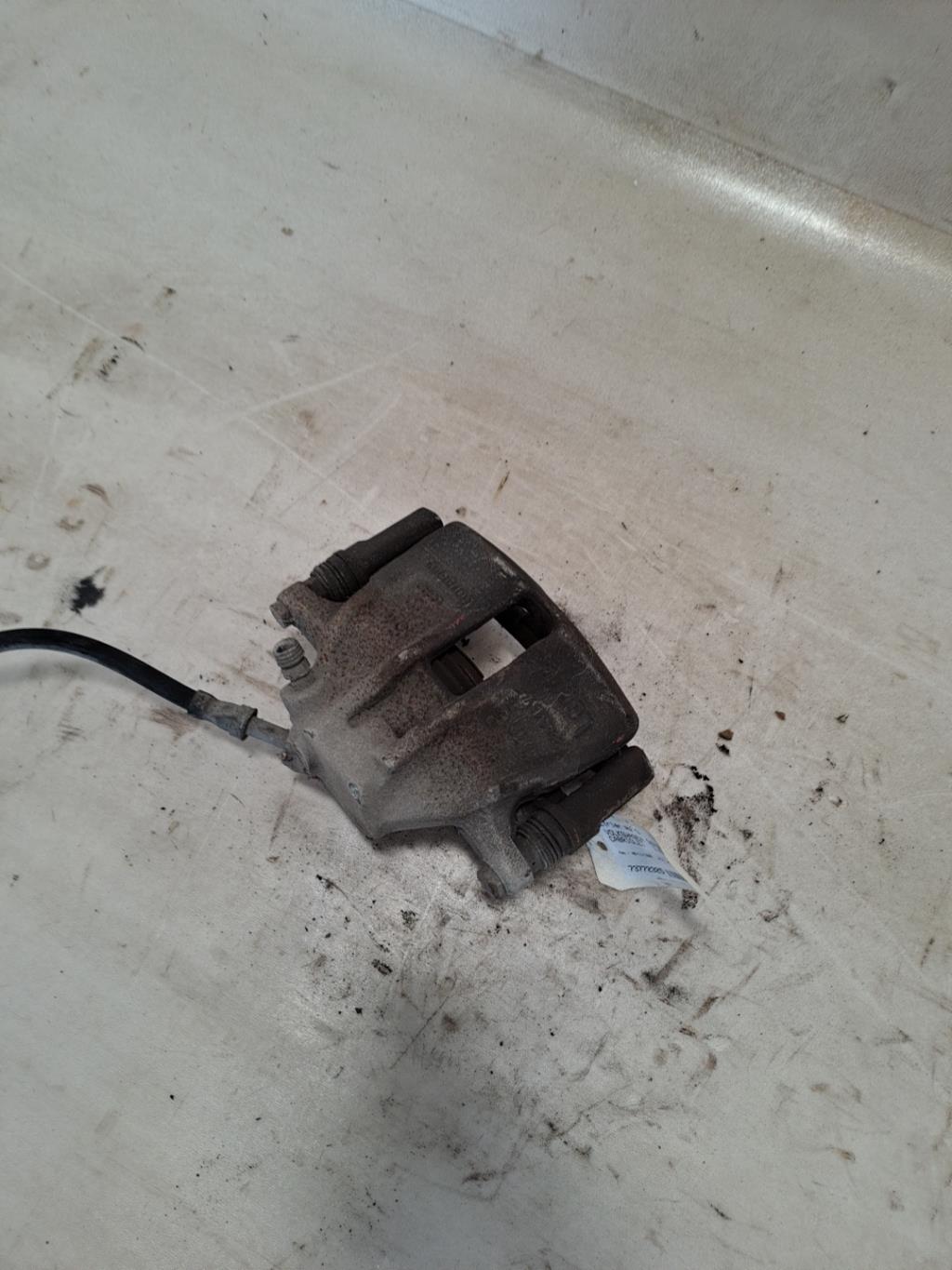 Pinza freni anteriore sinistra VOLKSWAGEN GOLF 4 CABRIOLET Gasolina - 1