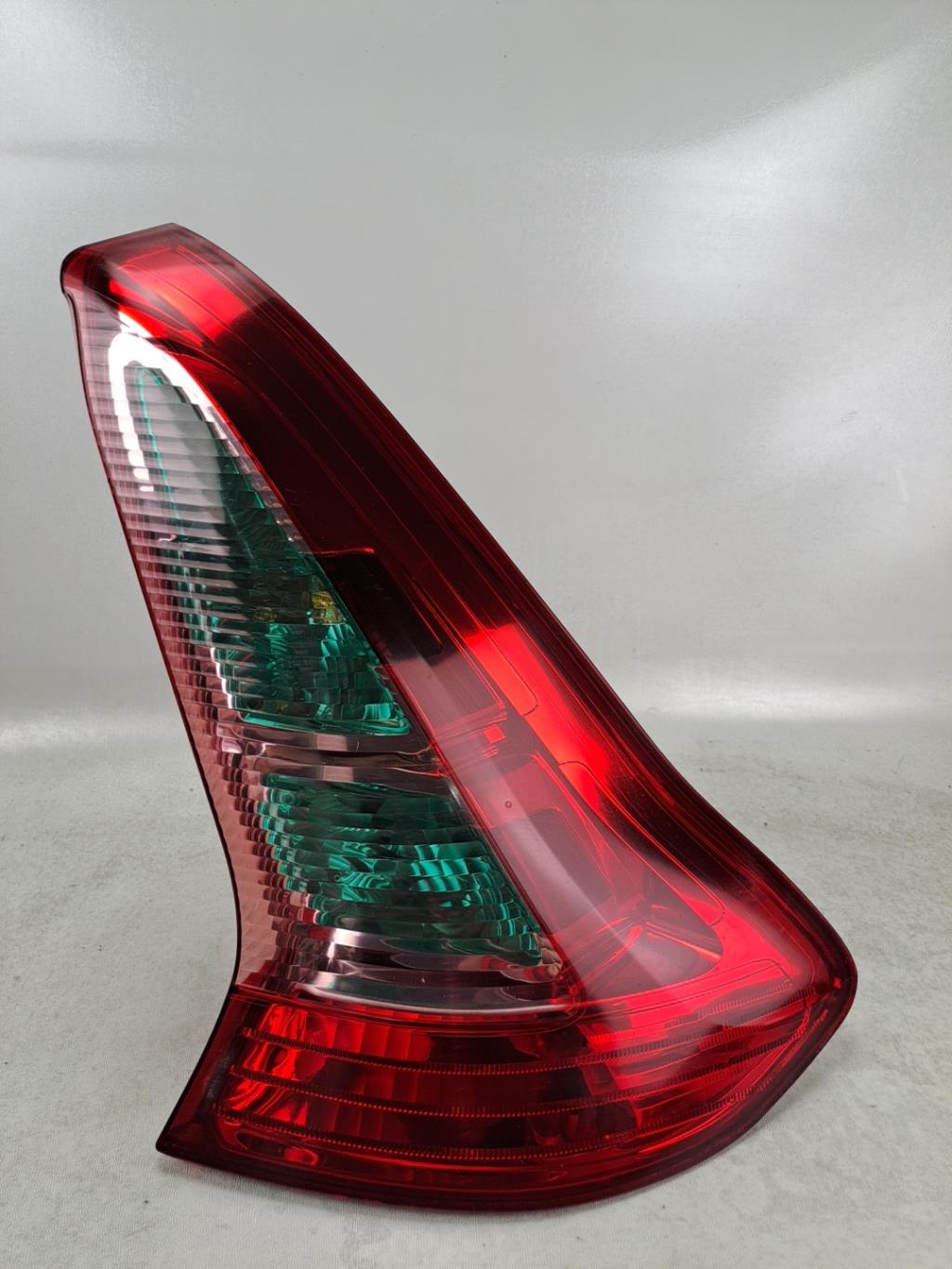 Fanale posteriore principale destro (luci) CITROEN C4 1 PHASE 1 COUPE Diésel - 1