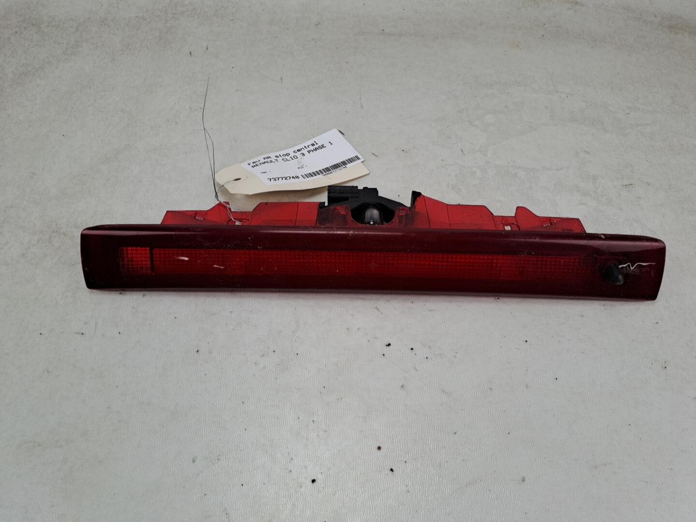 Feu arriere stop central RENAULT CLIO 3 PHASE 1  - 1