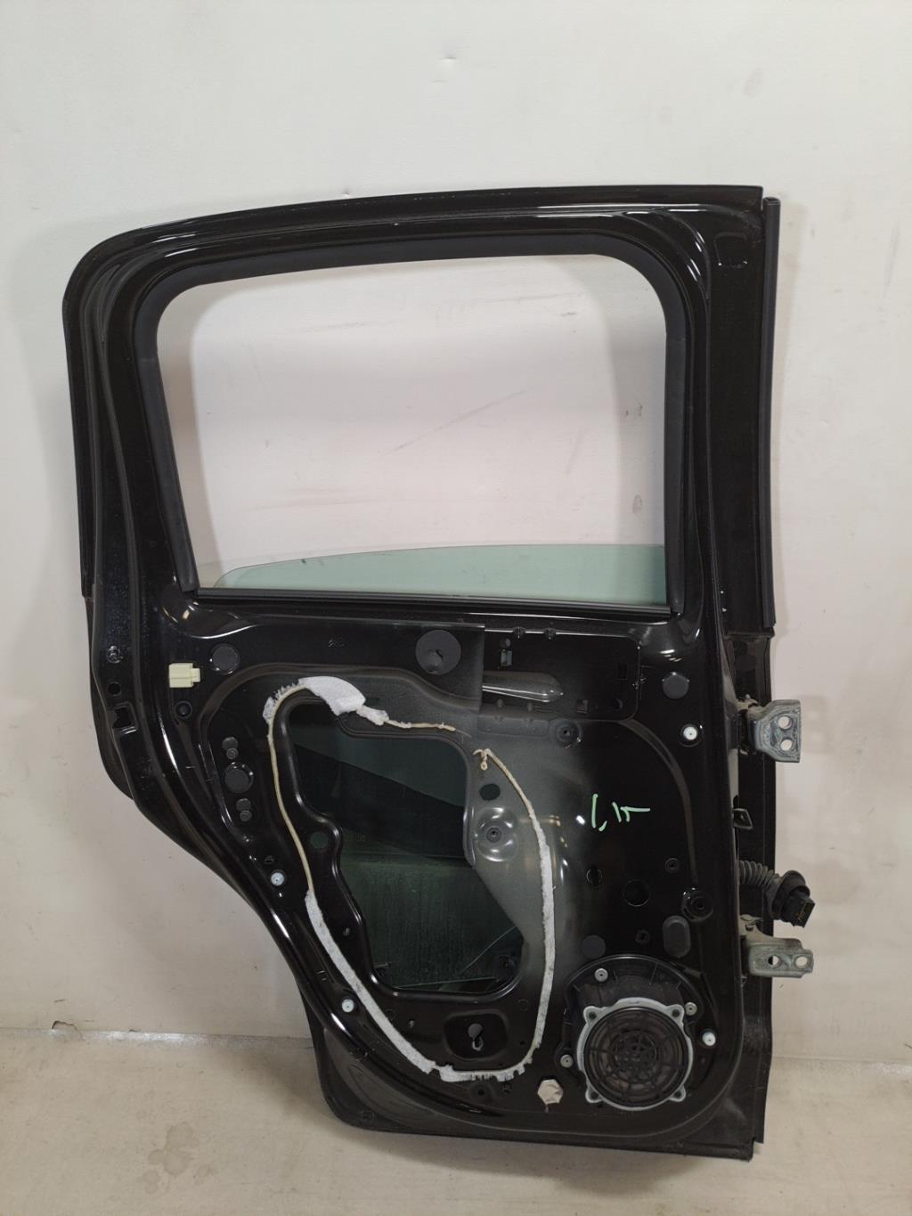 Puerta trasera izquierda CITROEN C3 2 PHASE 2 Gasolina - 1