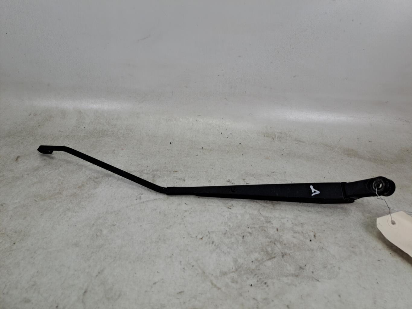 Braccio tergicristallo anteriore destro SUZUKI SWIFT 3 Gasolina - 1