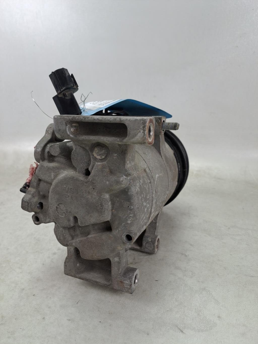 Compresseur clim KIA VENGA PHASE 1 Diesel - 1