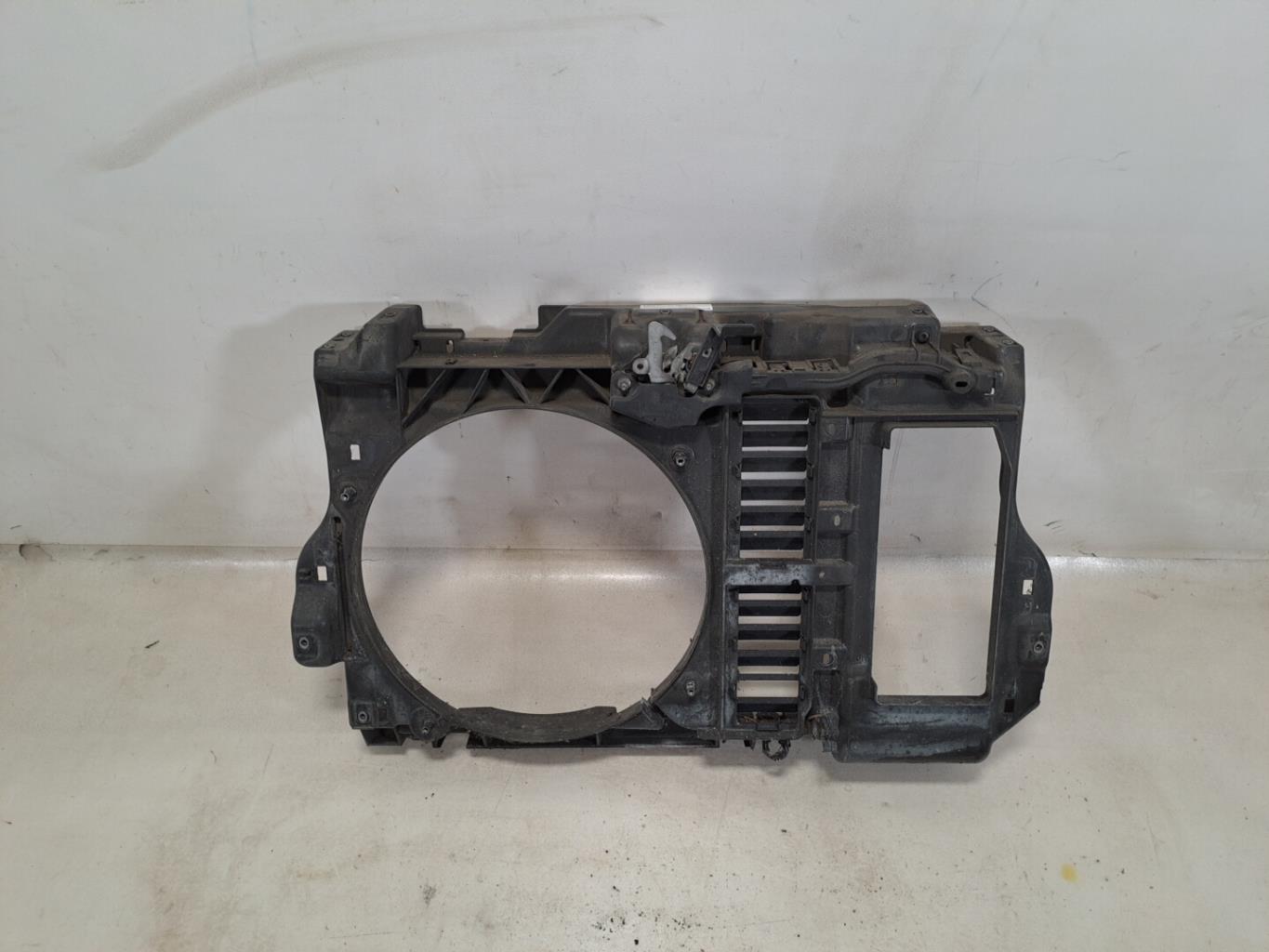 Face avant PEUGEOT 407 PHASE 1 BREAK Diesel - 1