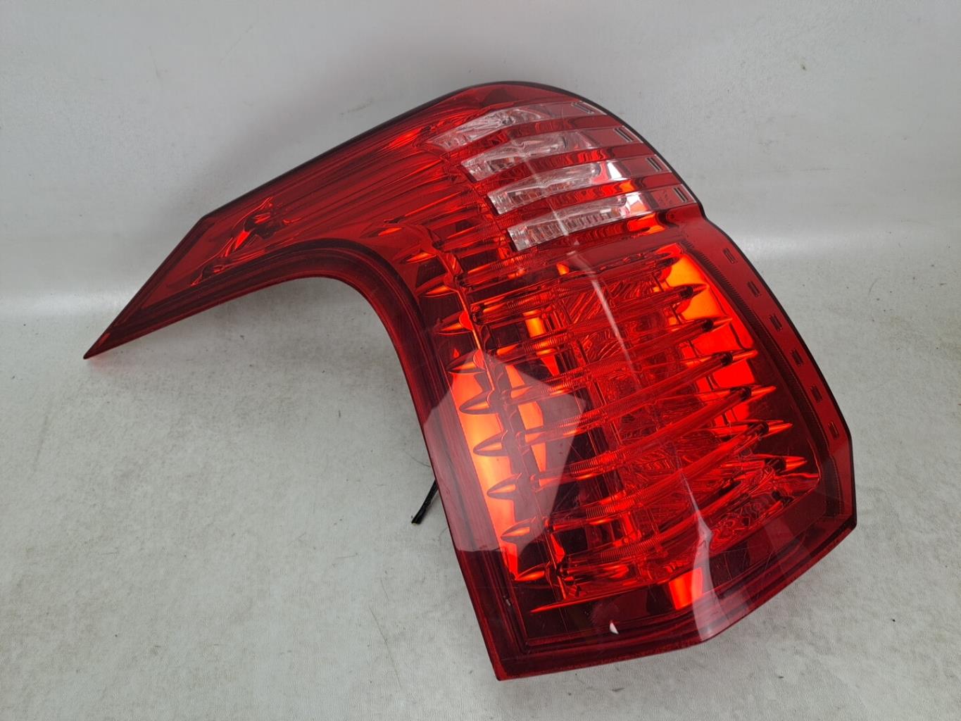 Fanale posteriore principale destro (luci) PEUGEOT 5008 1 PHASE 1 Diésel - 1