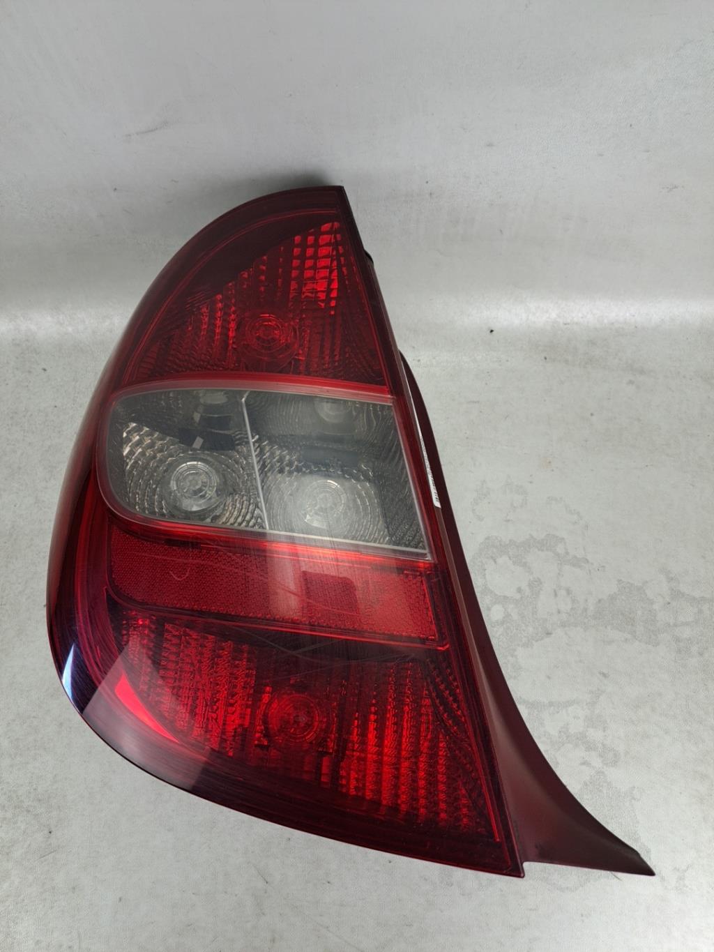 Fanale posteriore principale sinistro (luci) CITROEN C5 1 PHASE 1 Diésel - 1