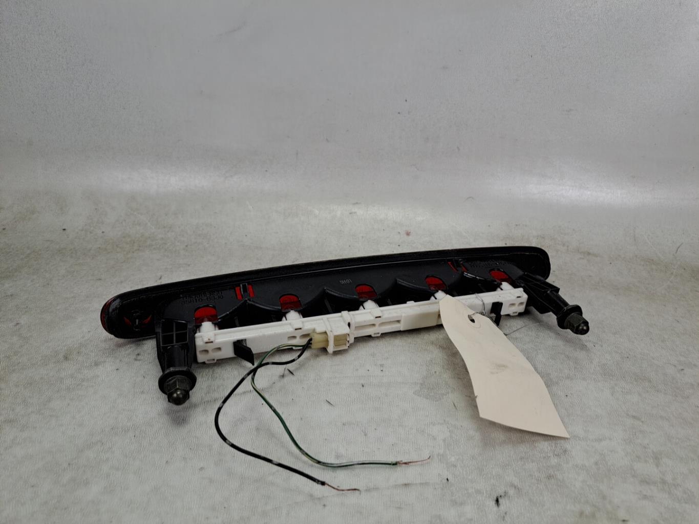 Feu arriere stop central SUZUKI SWIFT 3 Essence - 1