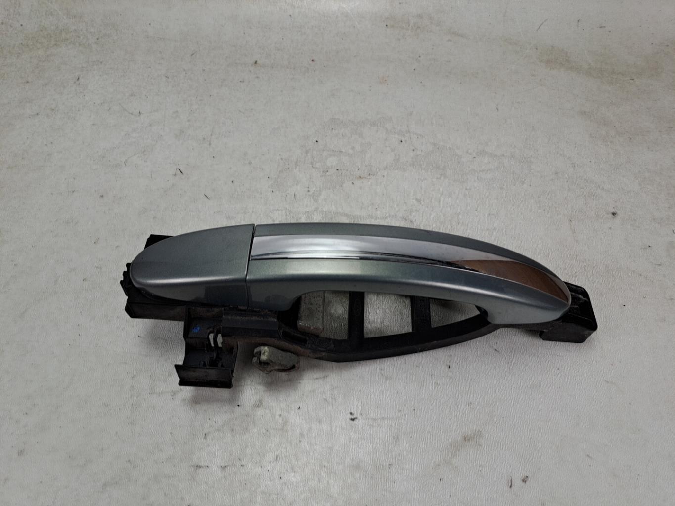 Maniglia portiera posteriore sinistra FORD MONDEO 3 PHASE 1 Diésel - 1