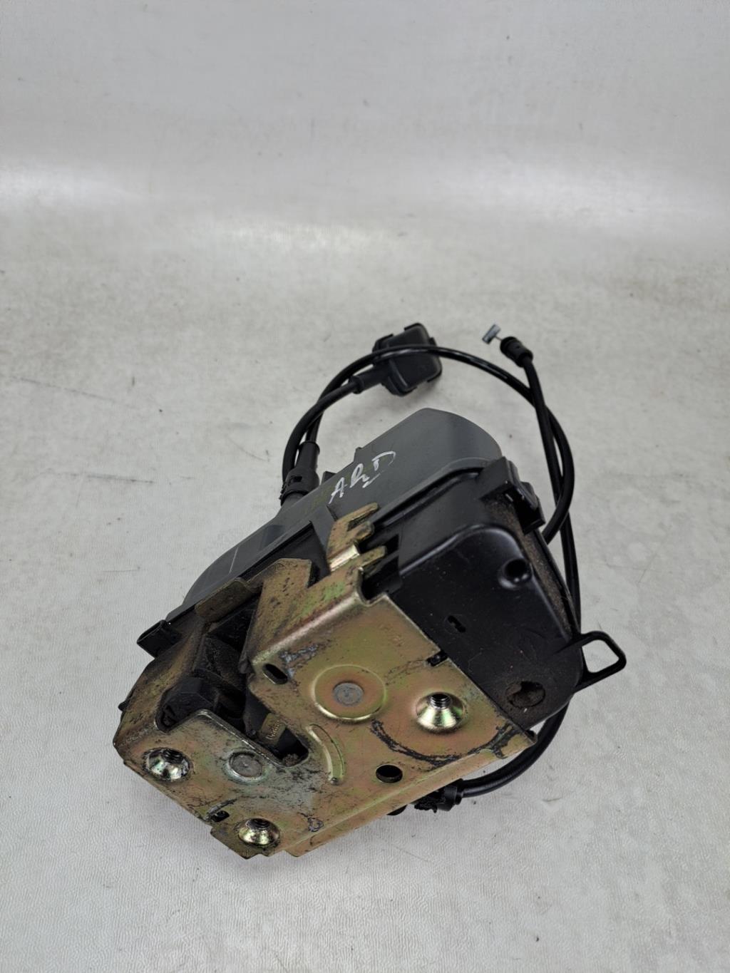 Serratura posteriore destra RENAULT MEGANE 2 PHASE 1 BREAK Gasolina - 1