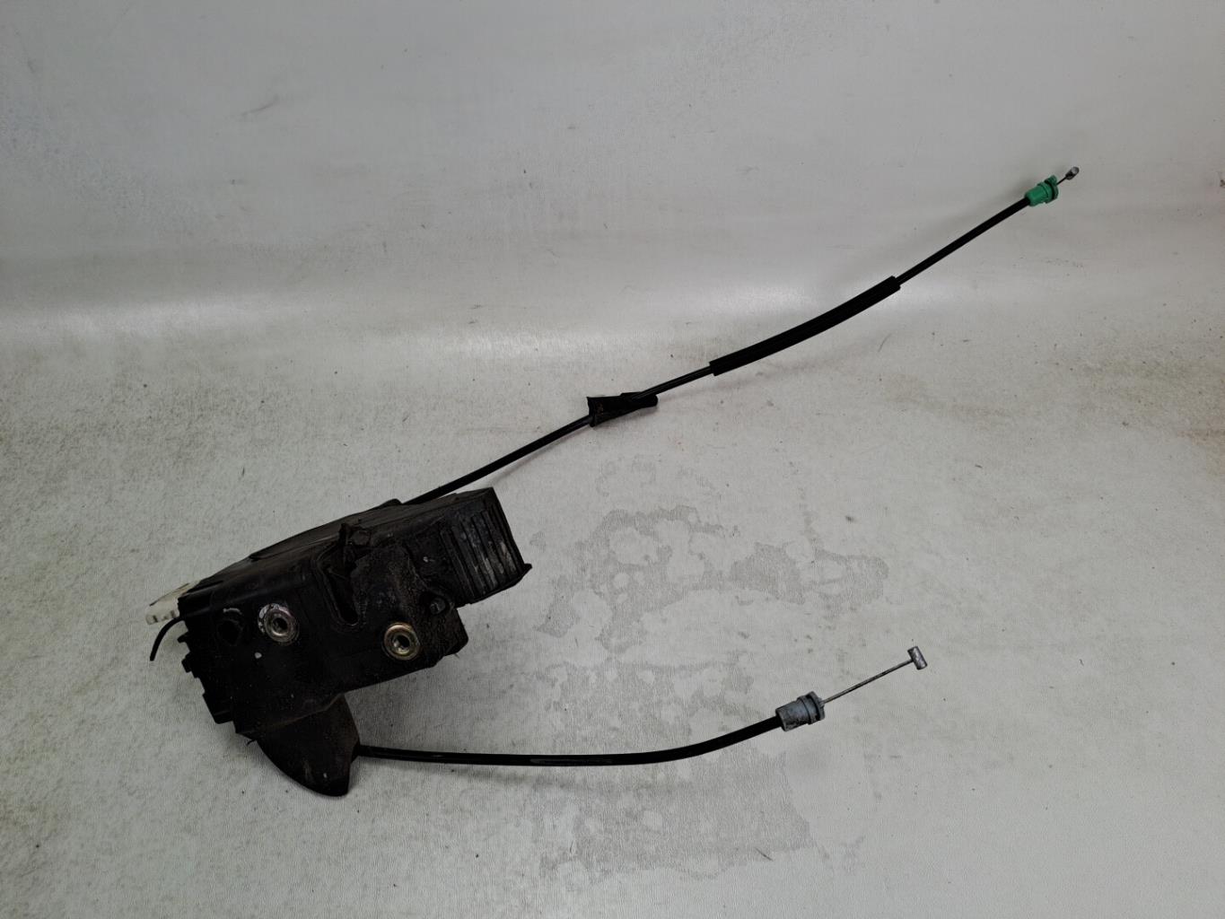 Serrure avant droit CITROEN C4 1 PHASE 2 Diesel - 1