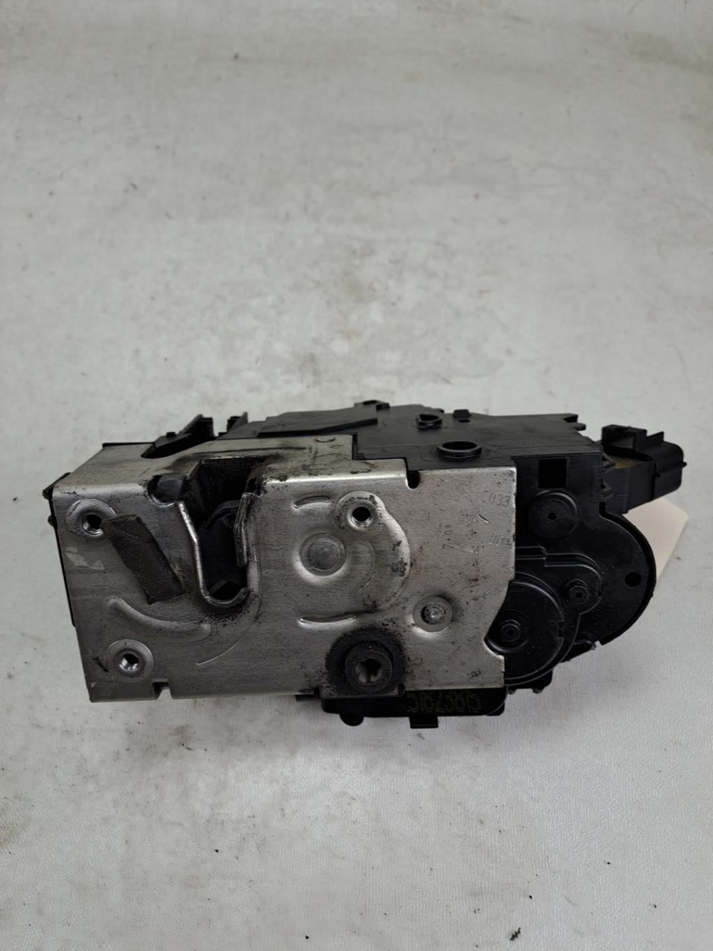 Serratura anteriore sinistra FIAT CROMA 2 PHASE 2 BREAK Diésel - 1