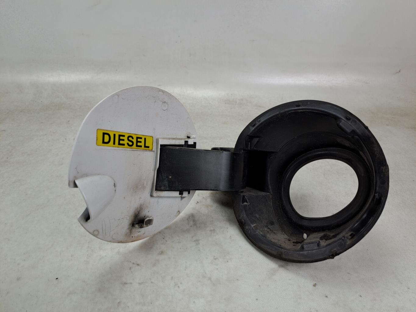 Trappe d'essence PEUGEOT 208 1 PHASE 1 Diesel - 1