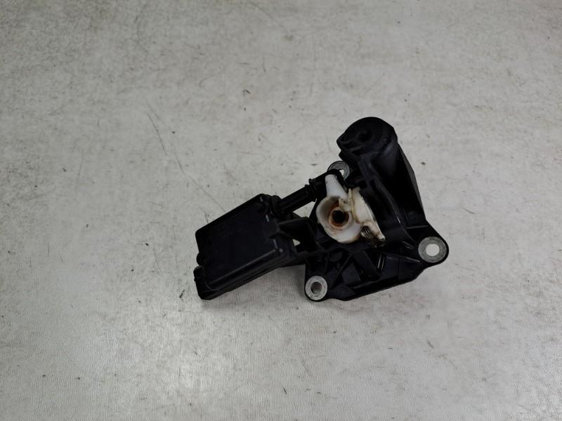 Bouton de coffre RENAULT CLIO 2 CAMPUS PHASE 1 Diesel - 1