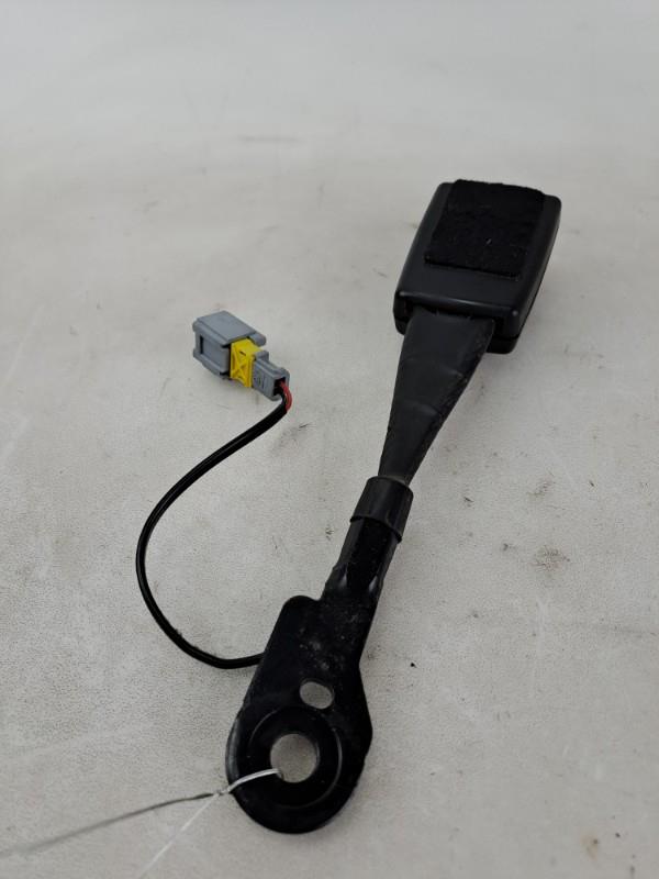 Aggancio cintura sicurezza anteriore sinistro CITROEN C5 2 Diésel - 1