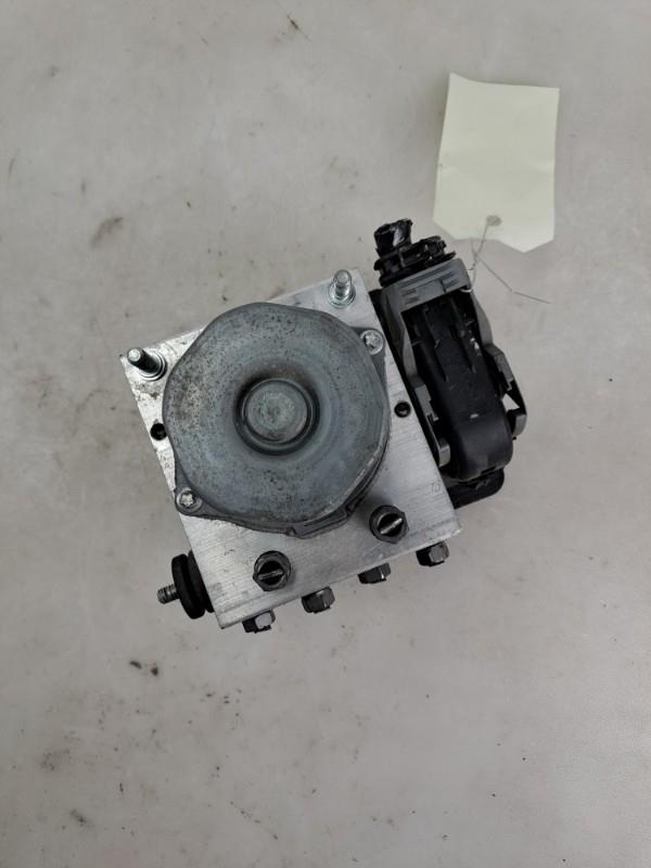 Blocco ABS (antibloccaggio freni) RENAULT CLIO 4 PHASE 1 Diésel - 1
