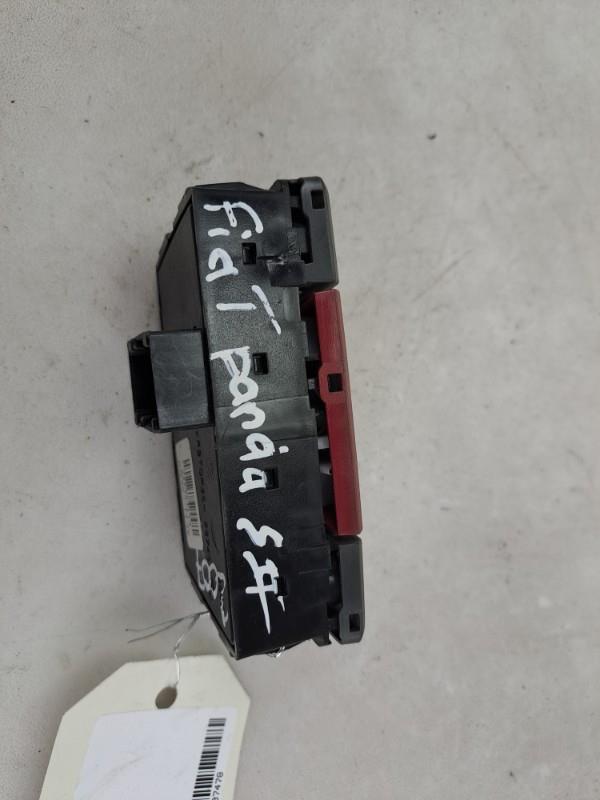 Bouton de warning FIAT PANDA 2  - 1