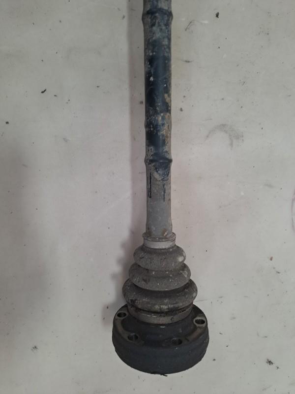 Giunto cardanico posteriore sinistro (trasmissione) BMW SERIE 1 E87 PHASE 2 Diésel - 1