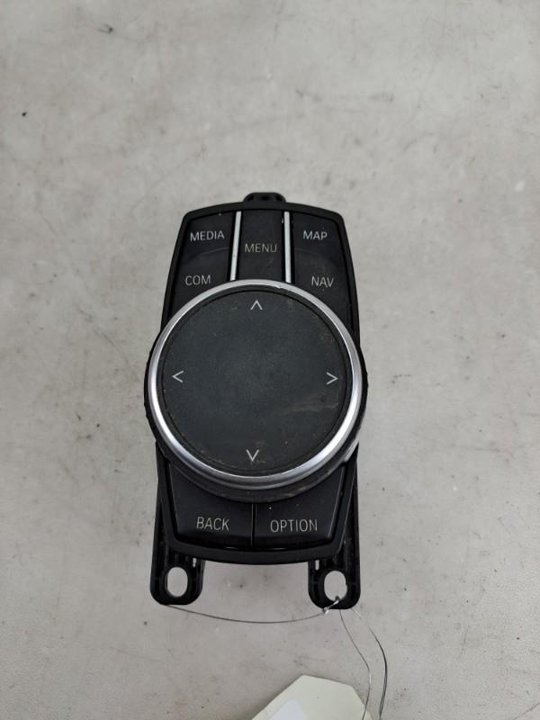 Commande GPS BMW SERIE 4 F33 CABRIO PHASE 2 Essence - 1