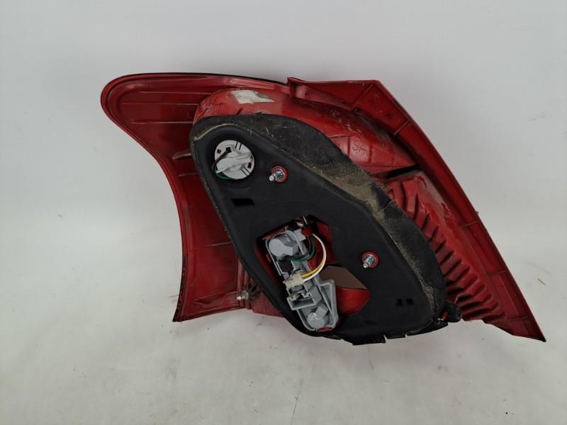 Fanale posteriore principale destro (luci) TOYOTA YARIS 2 PHASE 1 Diésel - 1