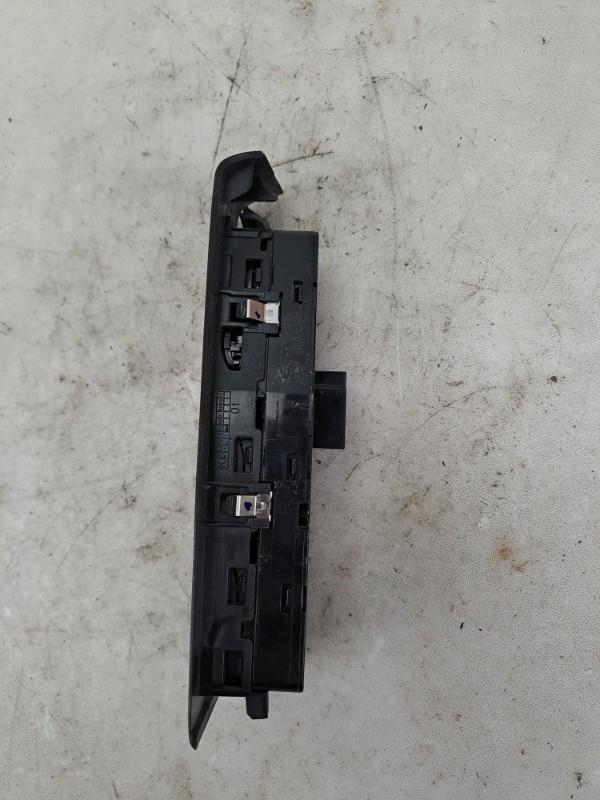 Interruttore lavacristalli anteriore sinistro BMW SERIE 2 F45 ACTIVE TOURER PHASE 1 Diésel - 1