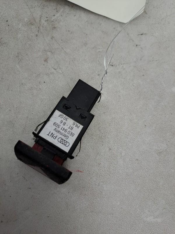 Bouton de warning AUDI A4 2 PHASE 1  - 1