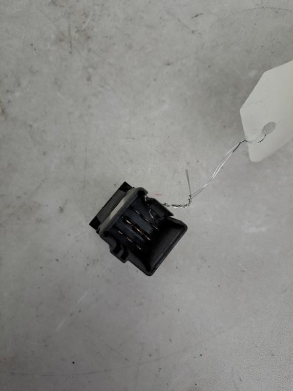 Bouton de warning PEUGEOT 605 PHASE 1  - 1