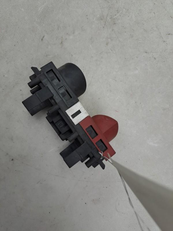 Bouton de warning RENAULT MEGANE 2 PHASE 1  - 1