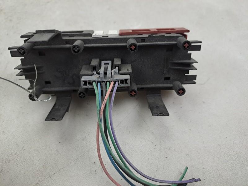 Bouton de warning RENAULT MEGANE 2 PHASE 1  - 1