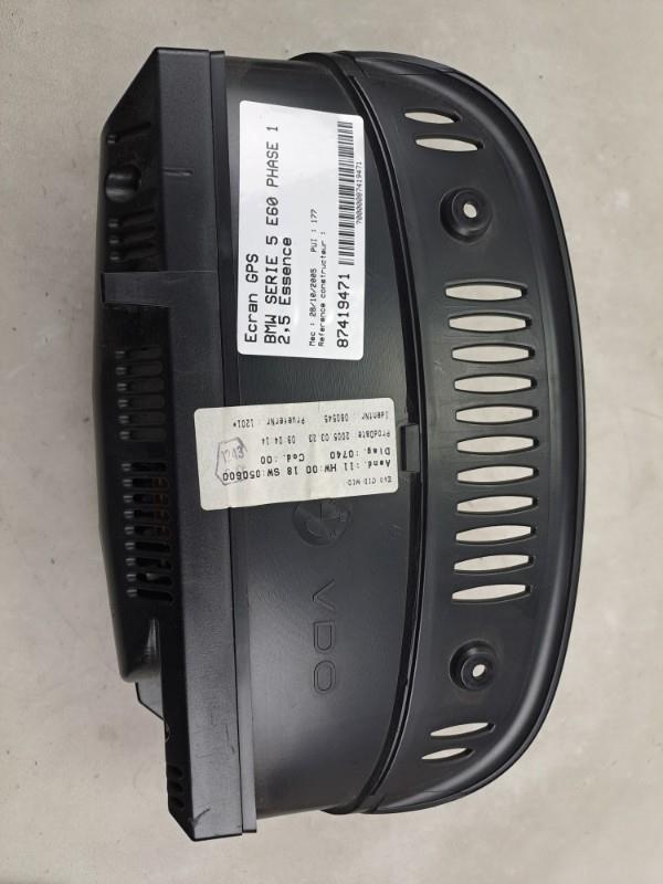 Ecran GPS BMW SERIE 5 E60 PHASE 1 Essence - 1