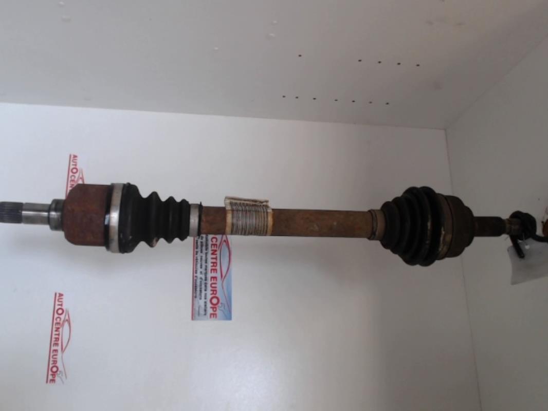 Giunto cardanico albero di trasmissione sinistro PEUGEOT 407 PHASE 1 BREAK Diésel - 1