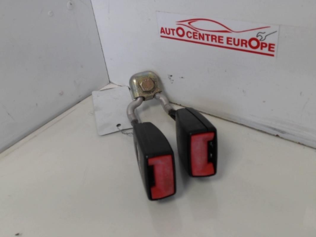 Aggancio cintura sicurezza posteriore centrale SEAT IBIZA 3 PHASE 1 Diésel - 1