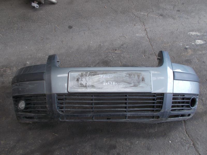 Paraurti anteriore VOLKSWAGEN PASSAT 4 PHASE 2 BREAK Diésel - 1