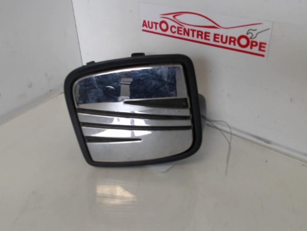 Maniglia portellone posteriore SEAT IBIZA 2 PHASE 3 Diésel - 1