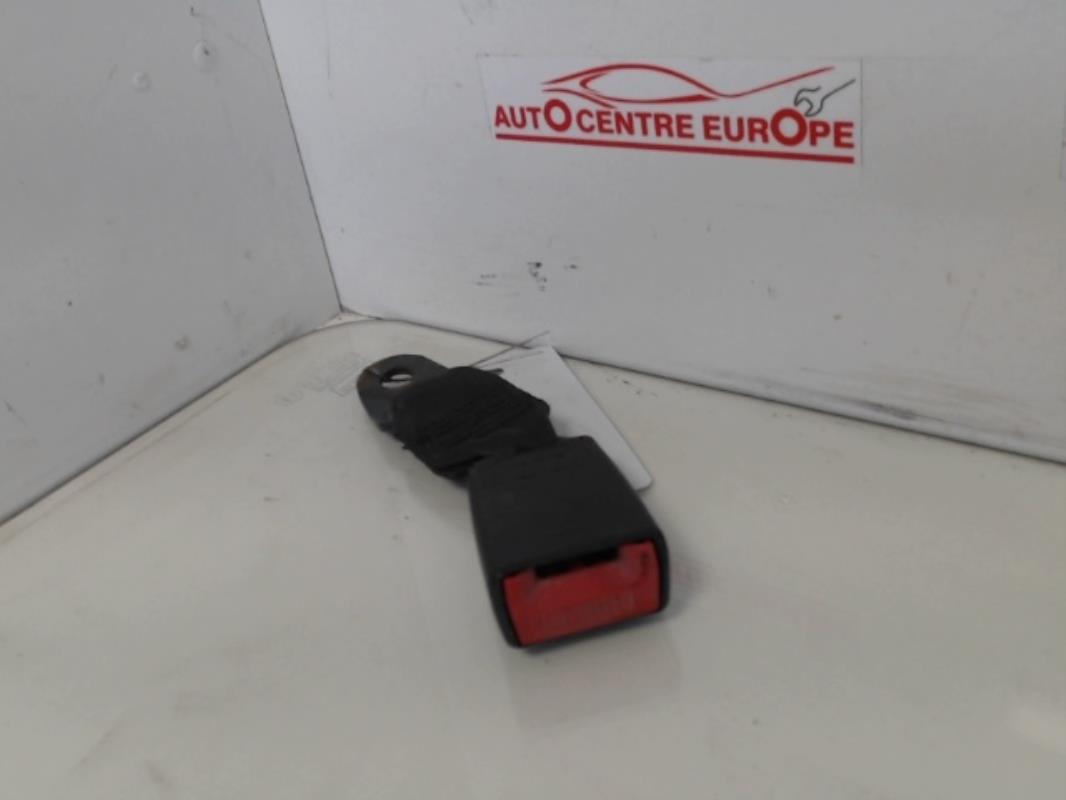 Aggancio cintura sicurezza posteriore sinistro PEUGEOT PARTNER 1 PHASE 2 Diésel - 1