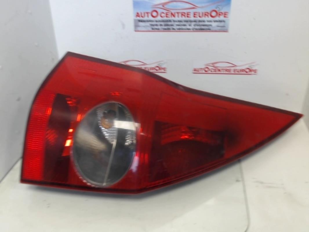 Fanale posteriore principale sinistro (luci) RENAULT MEGANE 2 PHASE 1 BREAK Diésel - 1