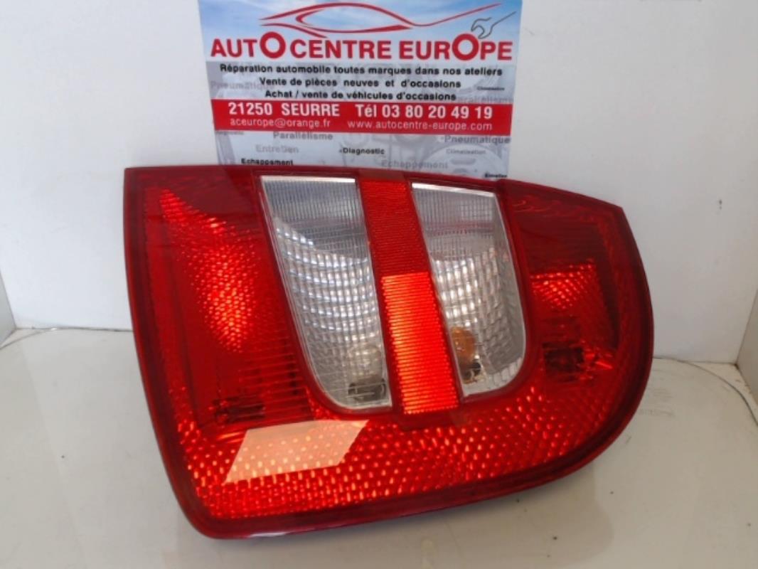 Fanale posteriore principale destro (luci) SKODA FABIA 1 PHASE 1 Diésel - 1