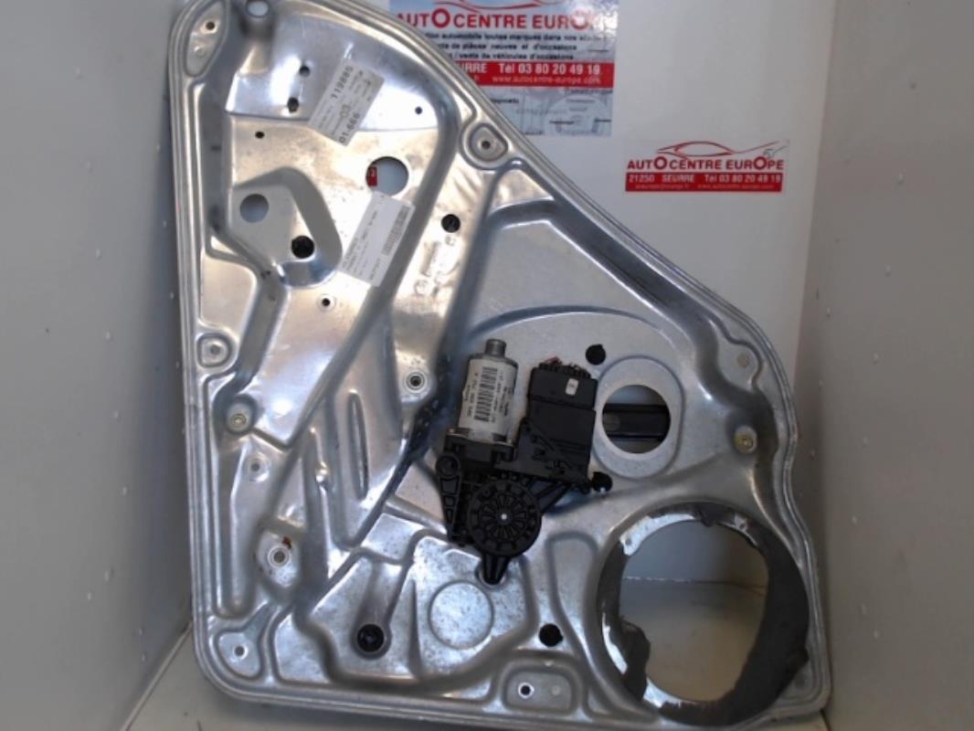 Alzacristalli elettrico posteriore destro VOLKSWAGEN PASSAT 4 PHASE 1 BREAK Diésel - 1