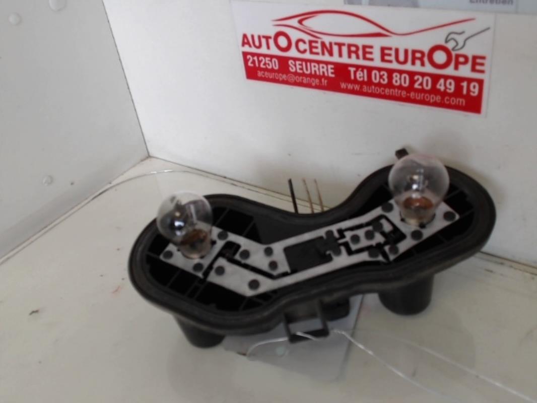 Platine feu arriere gauche RENAULT MEGANE 2 PHASE 1 Diesel - 1