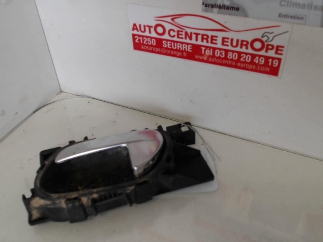 Maniglia interna anteriore sinistra PEUGEOT 208 1 PHASE 1 Diésel - 1