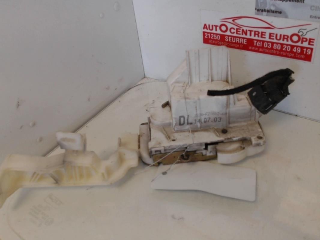 Chiusura centralizzata anteriore destra FORD MONDEO 2 Gasolina - 1