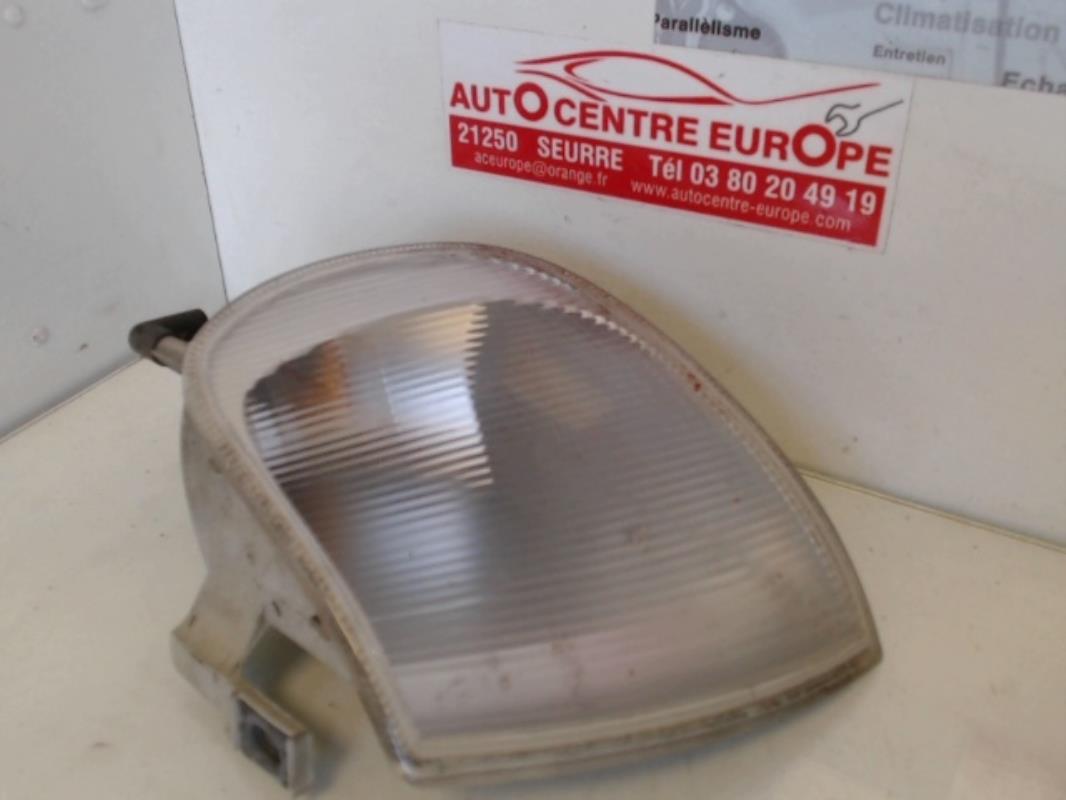 Gruppo ottico anteriore secondario sinistro (luci)(freccia) VOLKSWAGEN POLO 3 PHASE 1 Gasolina - 1