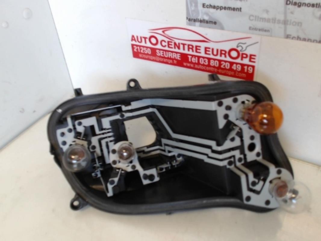Platine feu arriere droit CITROEN C4 2 PHASE 1 Diesel - 1