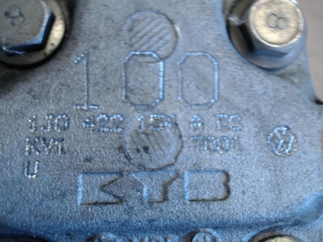 Pompe de direction VOLKSWAGEN GOLF 4 Diesel - 1