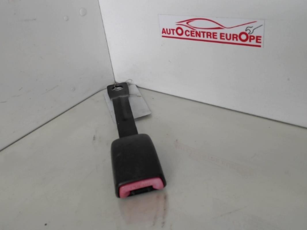 Aggancio cintura sicurezza anteriore destro SUZUKI SWIFT 3 Gasolina - 1