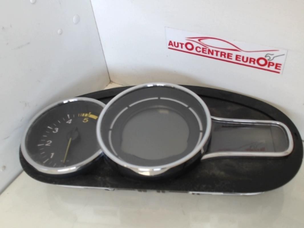 Compteur RENAULT MEGANE 3 PHASE 1 COUPE Diesel - 1